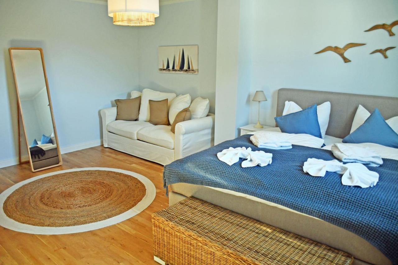 Schoene Ferienwohnungen Mit Kamin Im Ostseebad Sellin Ngoại thất bức ảnh