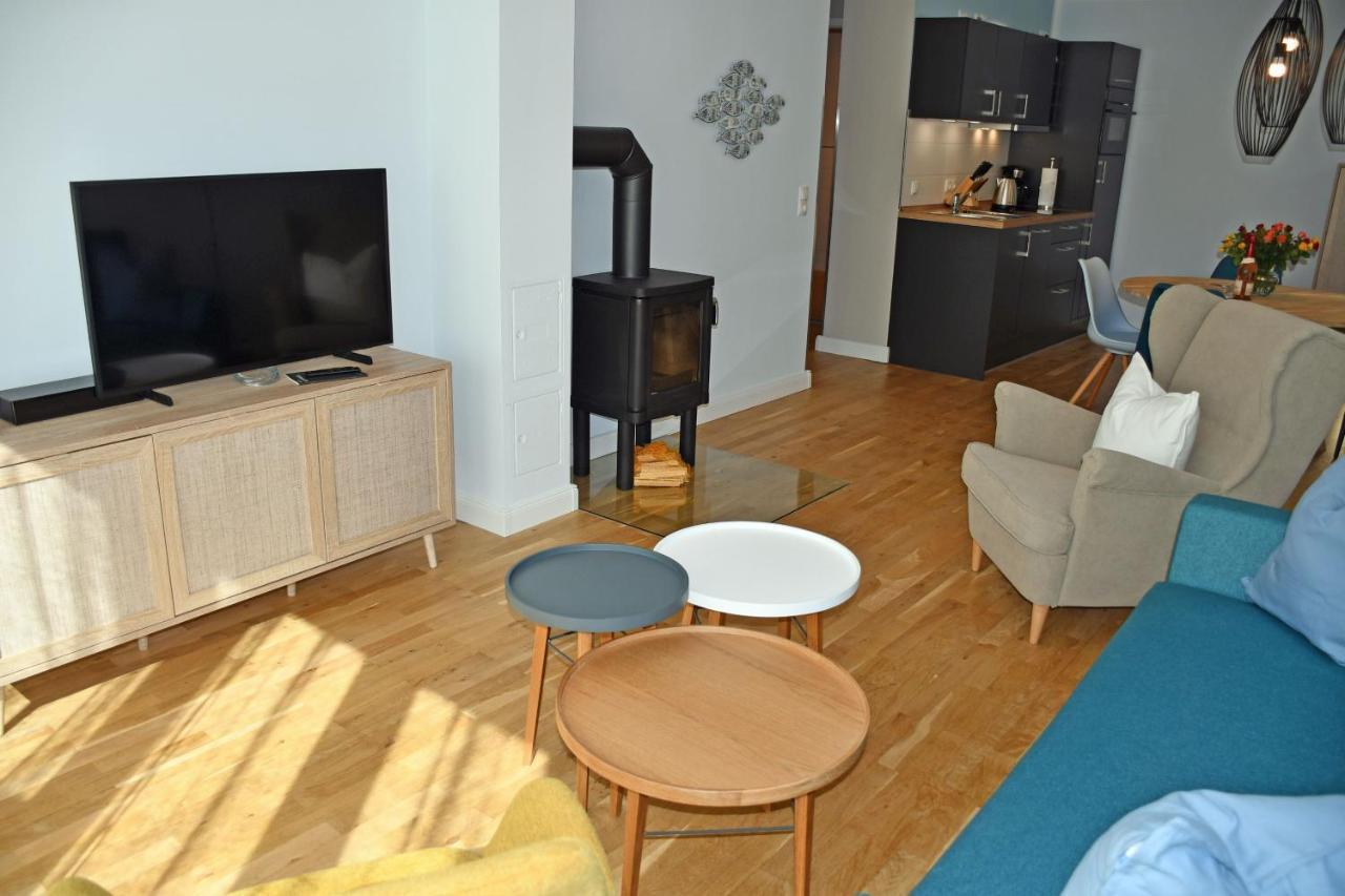 Schoene Ferienwohnungen Mit Kamin Im Ostseebad Sellin Ngoại thất bức ảnh