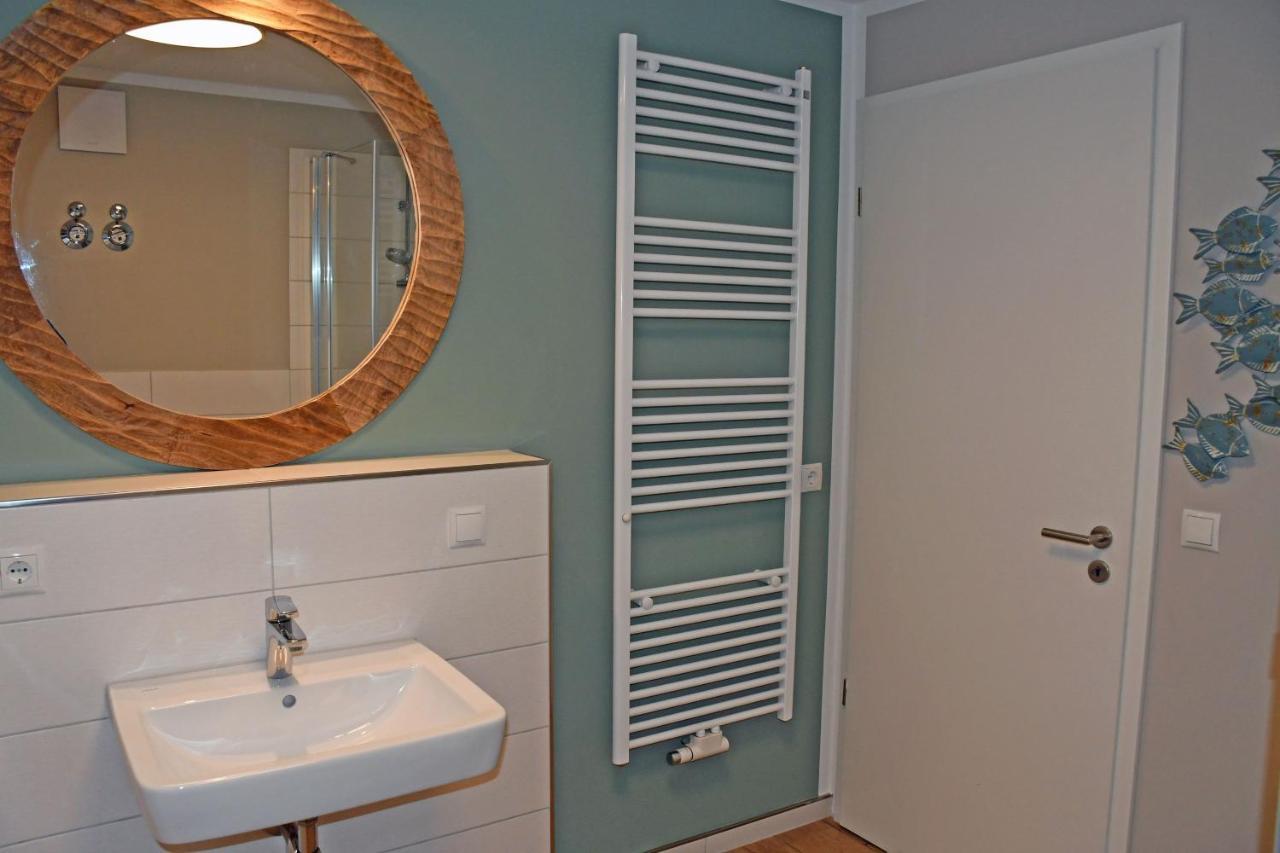 Schoene Ferienwohnungen Mit Kamin Im Ostseebad Sellin Ngoại thất bức ảnh